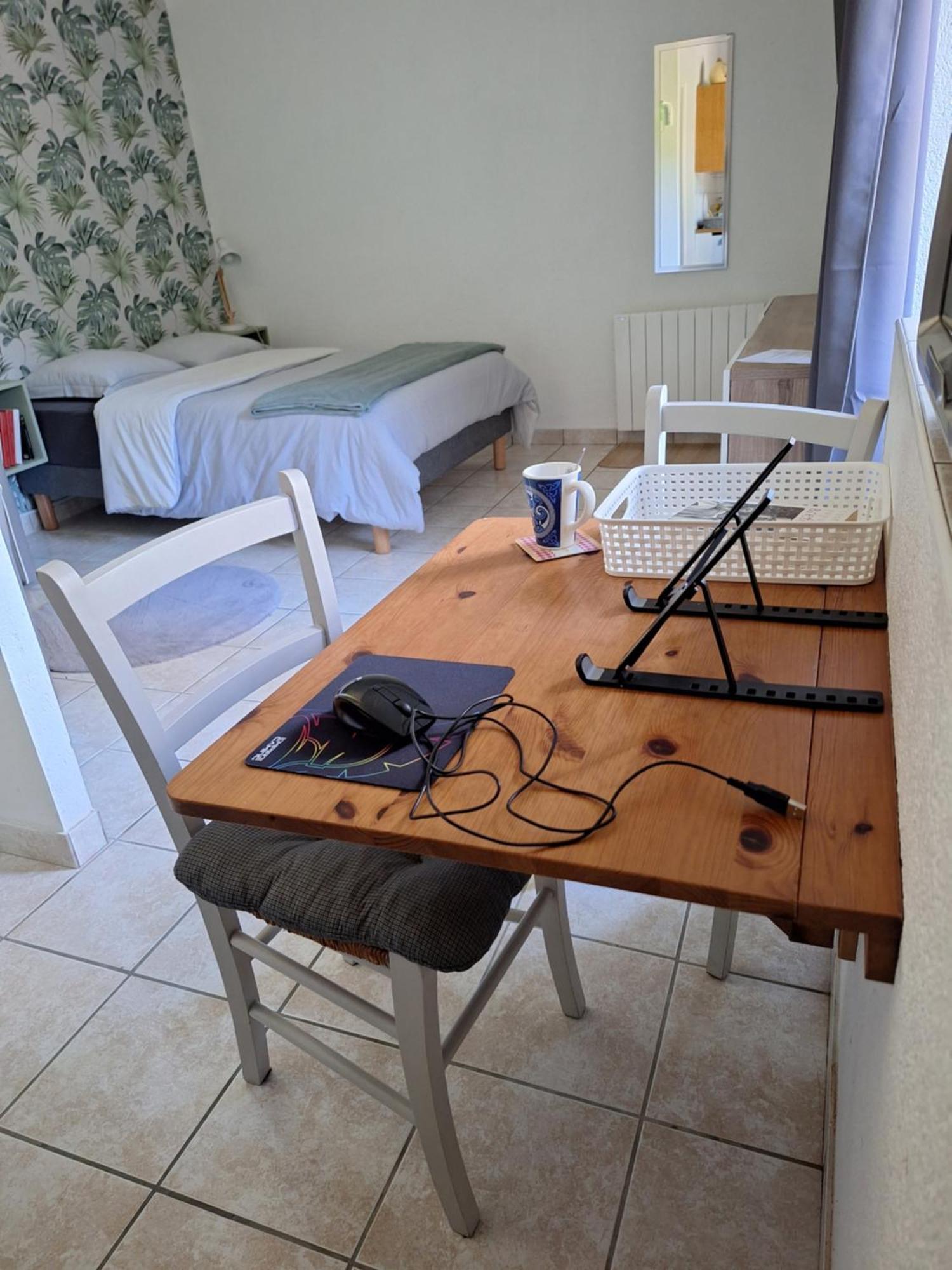 Studio 11, Draps, Linge, Wifi # Longere Bretonne#Morbihan Sulniac Экстерьер фото